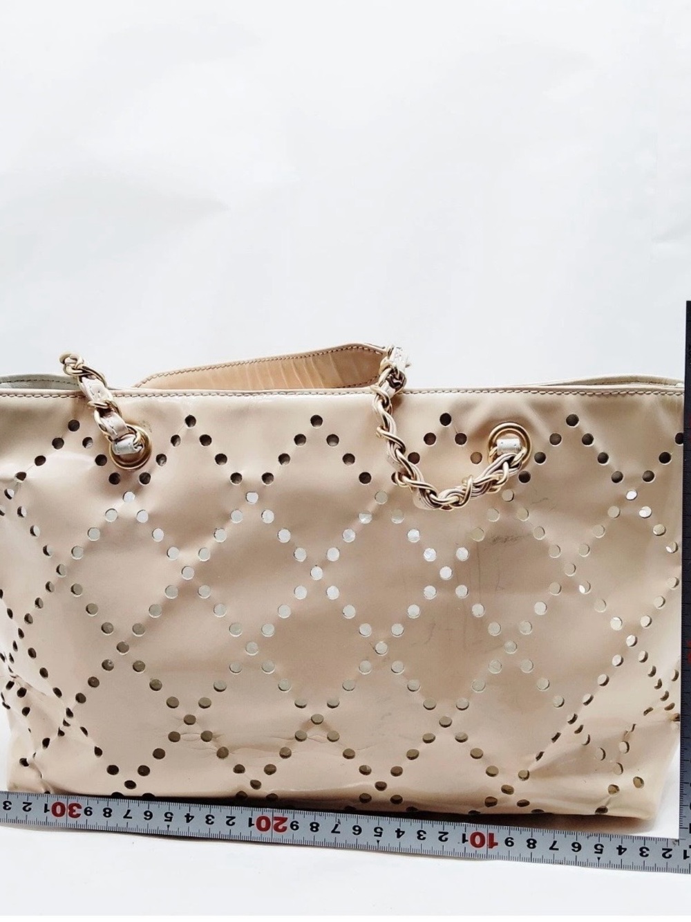 Authentic CHANEL Cream Perforated Leather Tote with Chain-Strap Handles - Picture 2 of 7
